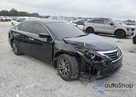 2015 Nissan Altima 2.5 из США, поврежденный, VIN 1N4AL3AP1FN405438